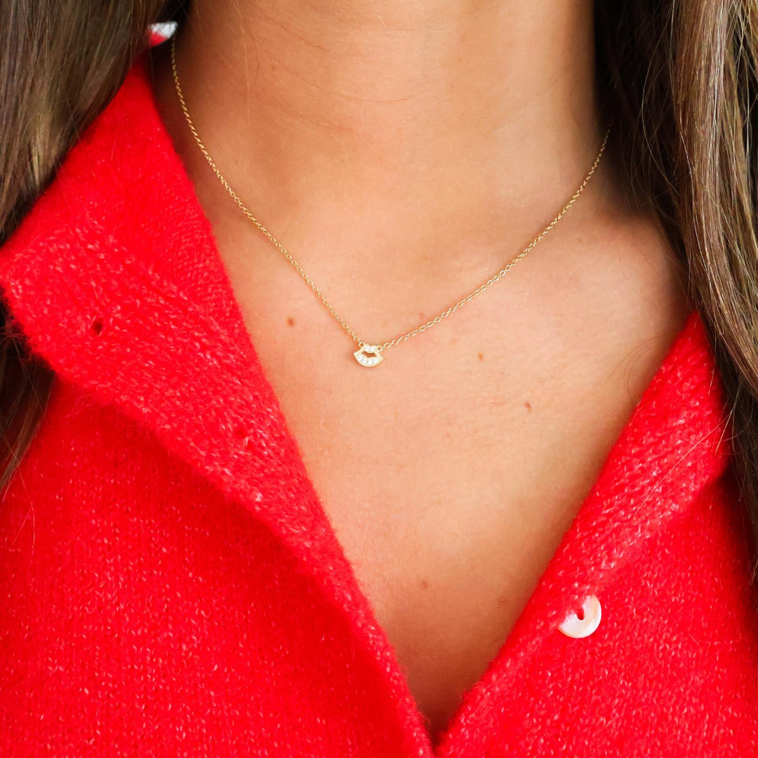Mini Cz Kiss Necklace