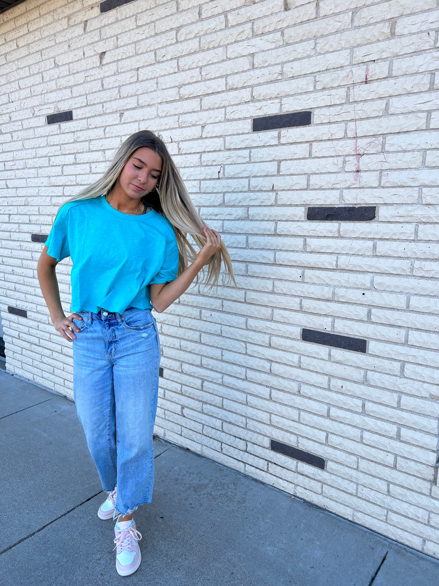Plain & Simple Cropped Tee