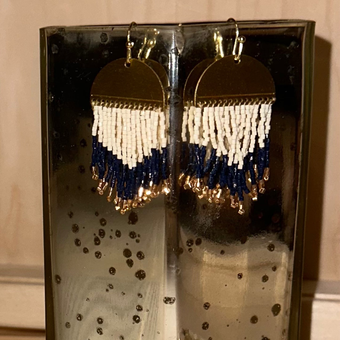 Curved Patterned Fringed Earring