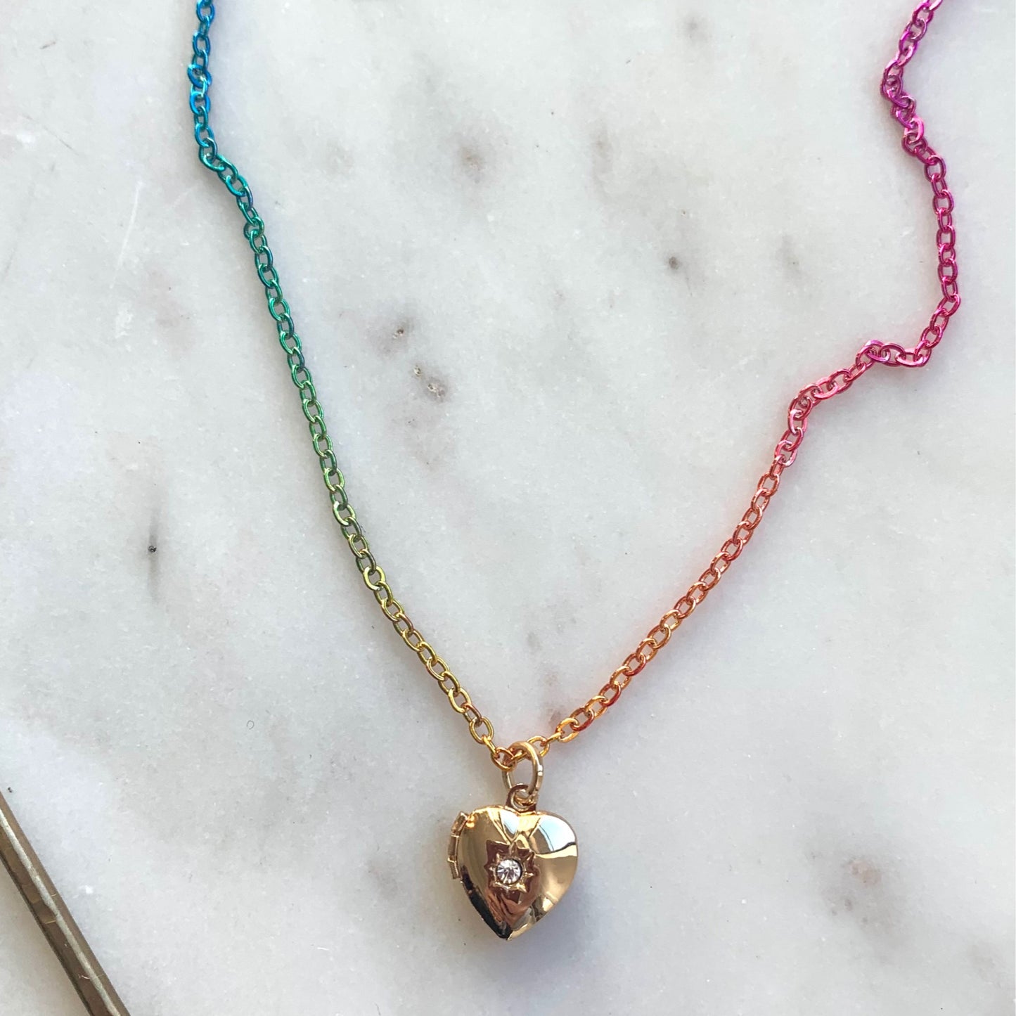 Ombré chain necklace