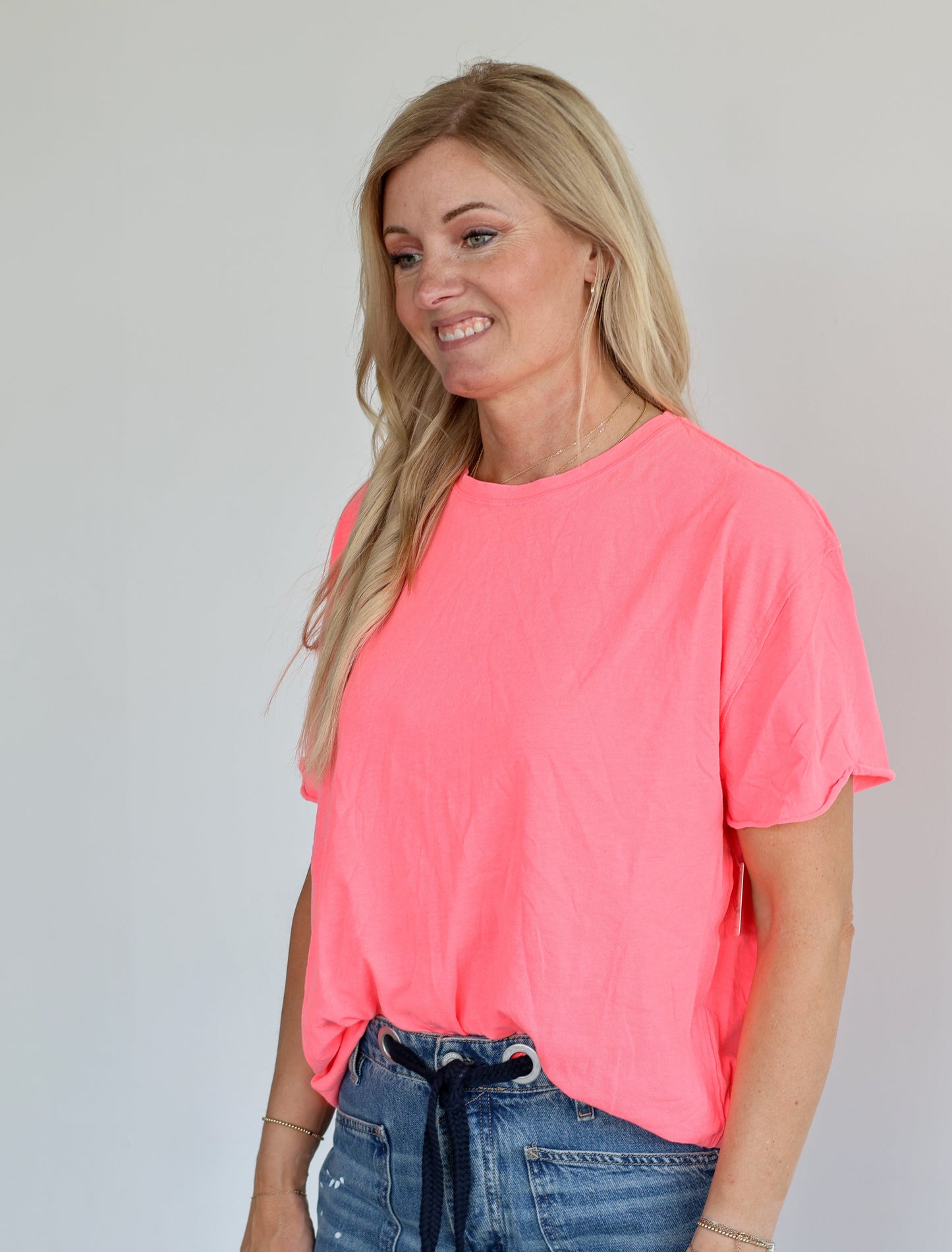 Nina Tee