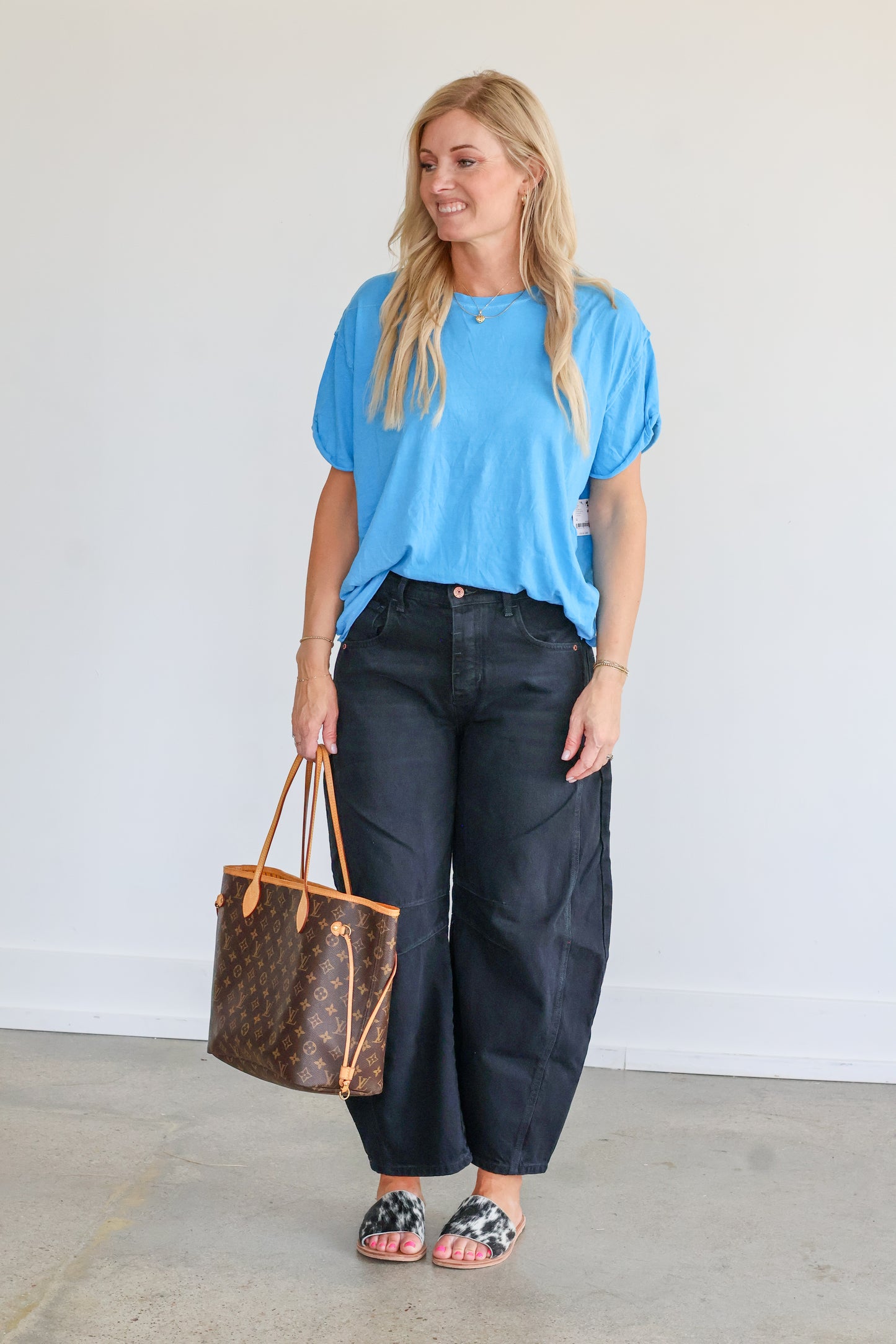 Nina Tee