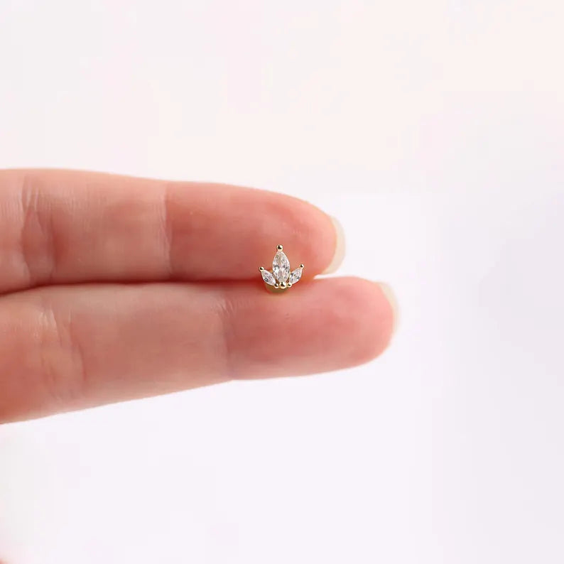 Leaf Flat Backed Stud