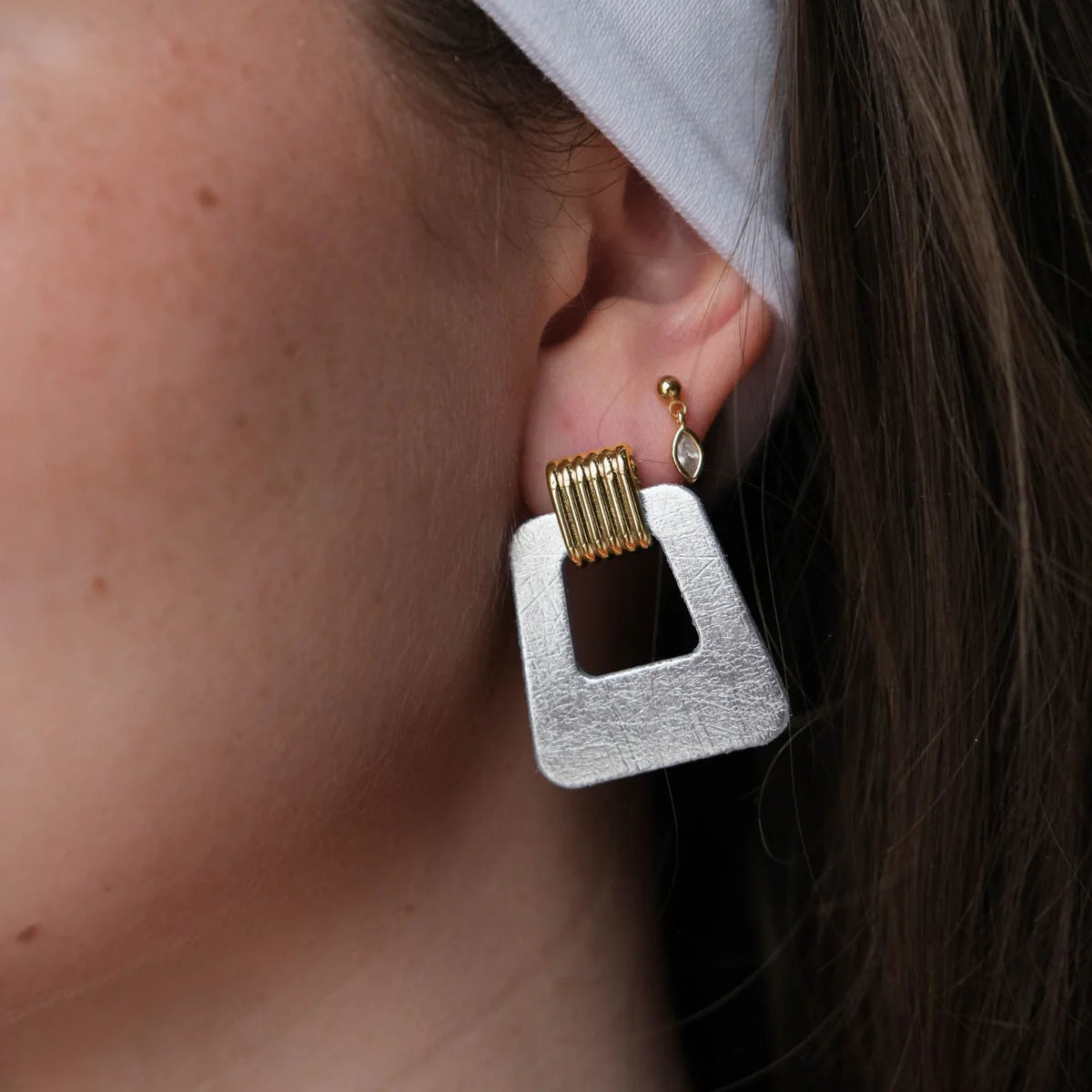 Two Tone Leather Rectangle Stud