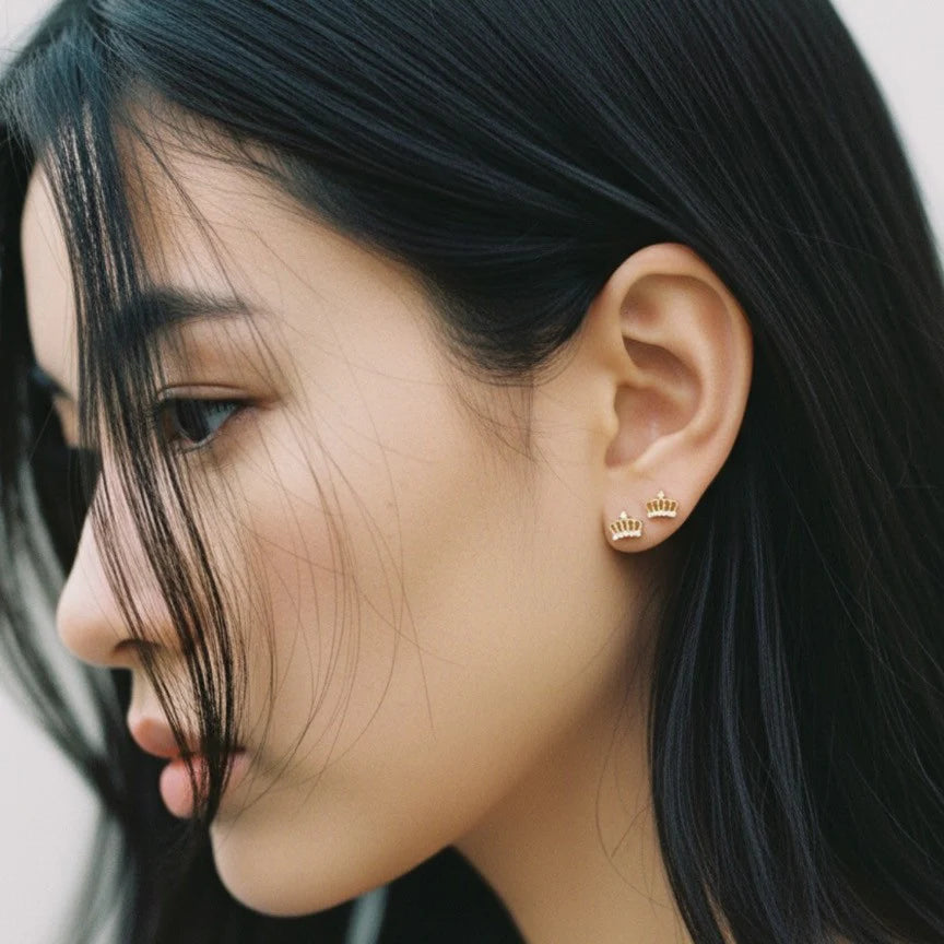 Mini Crown Stud