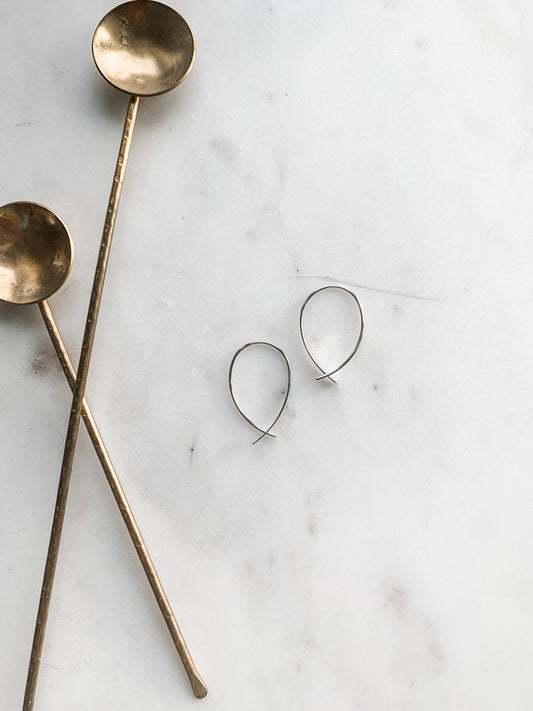 Mae Teardrop Earring Threader