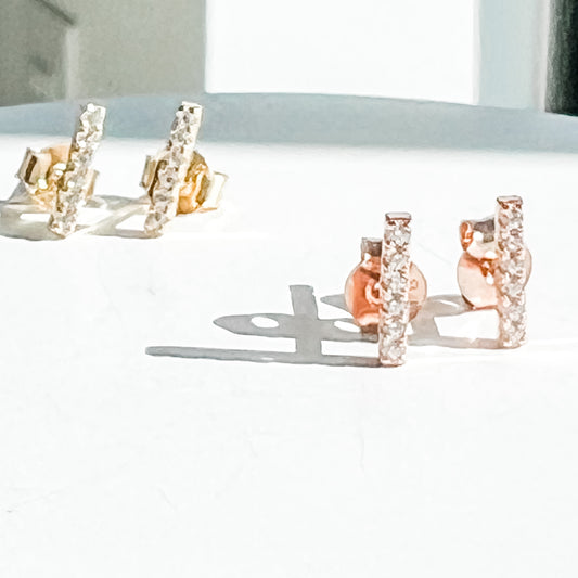 Tatum Cz Bar Stud